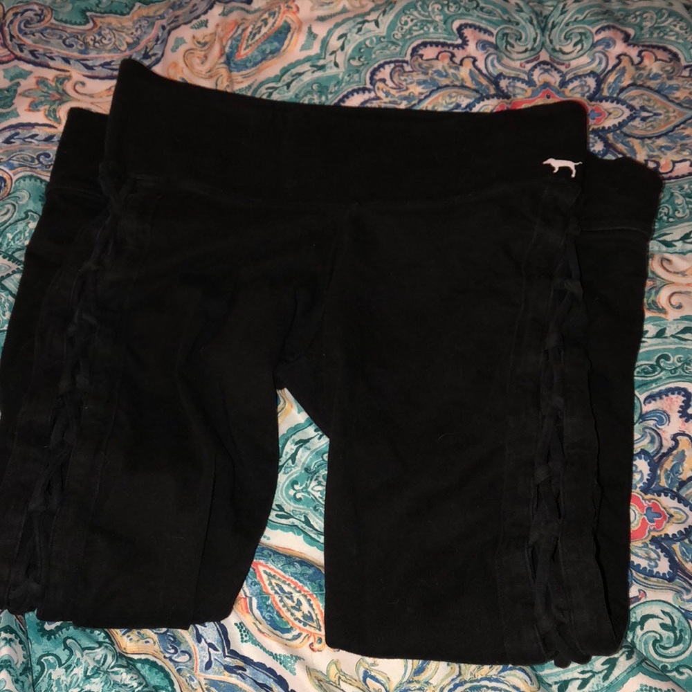 PINK VS Yoga capri leggings